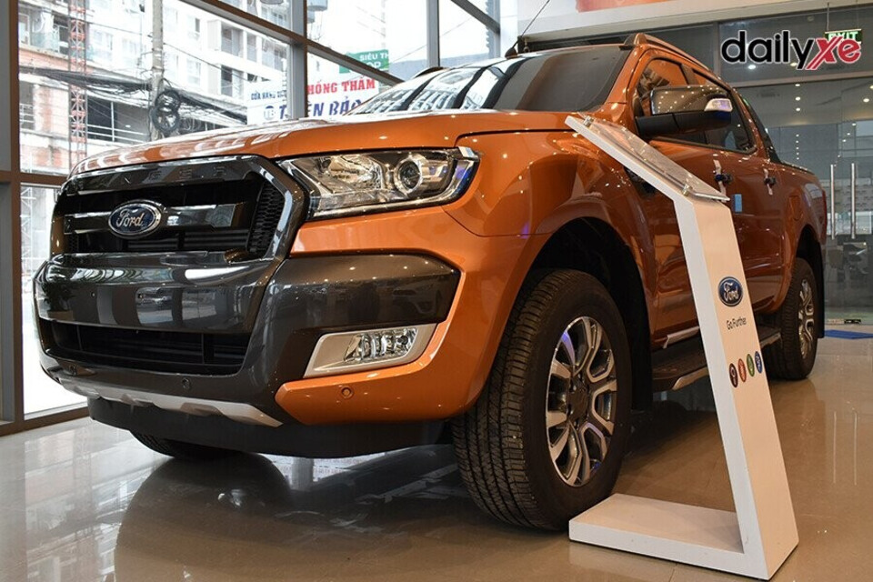 Ford Ranger diện mạo bề ngoài được cải tiến theo phong cách hầm hố Ford Ranger diện mạo bề ngoài được cải tiến theo phong cách hầm hố