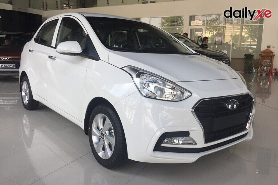 Hyundai Grand i10 Sedan vận hành mượt mà