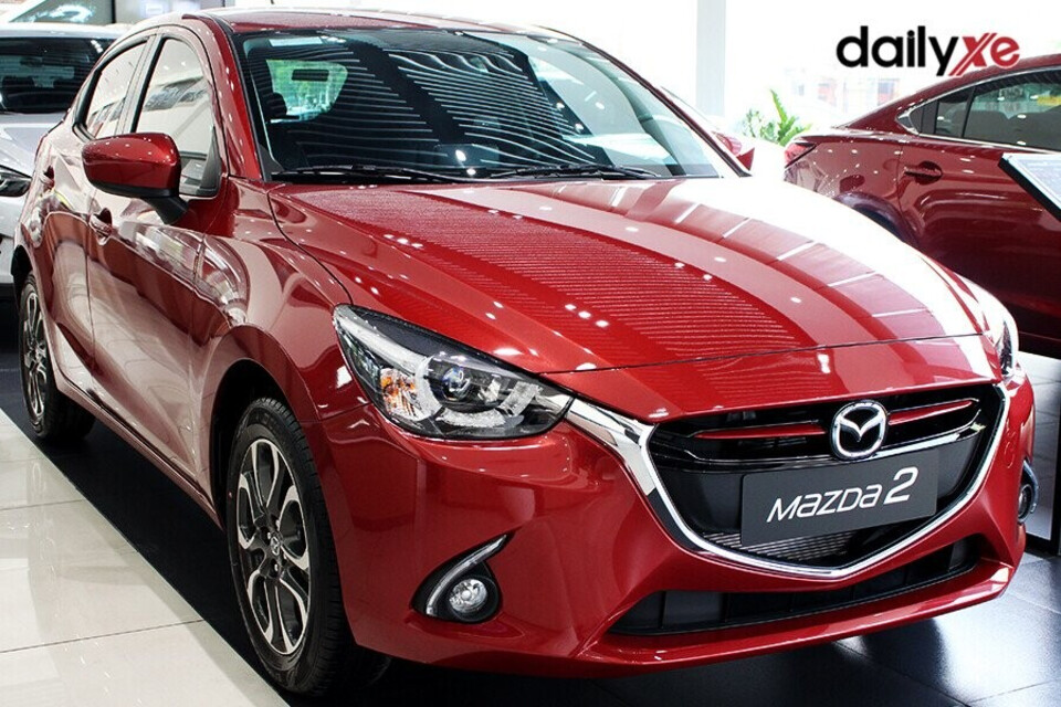 Mazda 2 thiết kế hiện đại