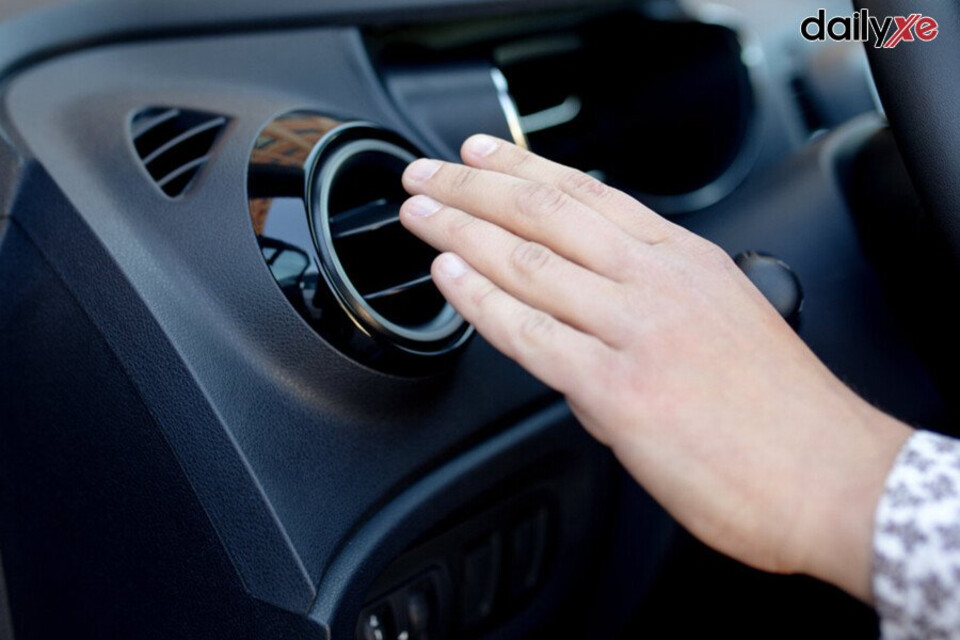 Điều hòa hoạt động khi dán phim kém chất lượng
