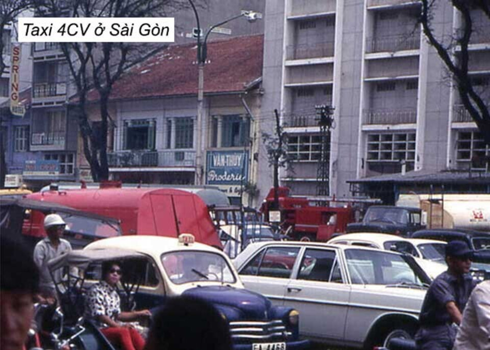 Những chiếc 4CV ở Sài Gòn Những chiếc 4CV ở Sài Gòn