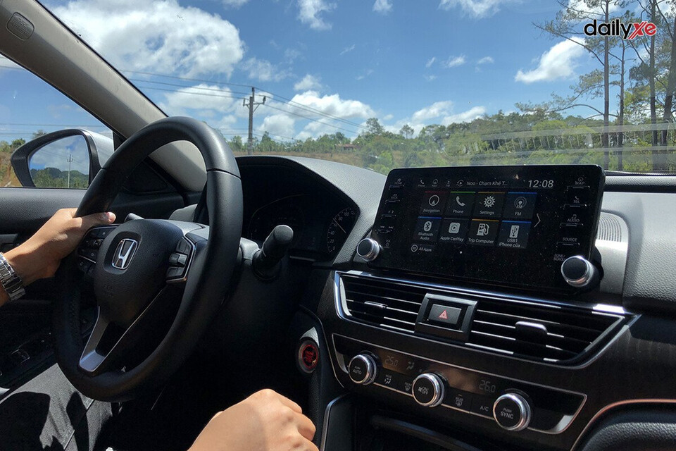 Lái thử cảm nhận xe có ổn định không