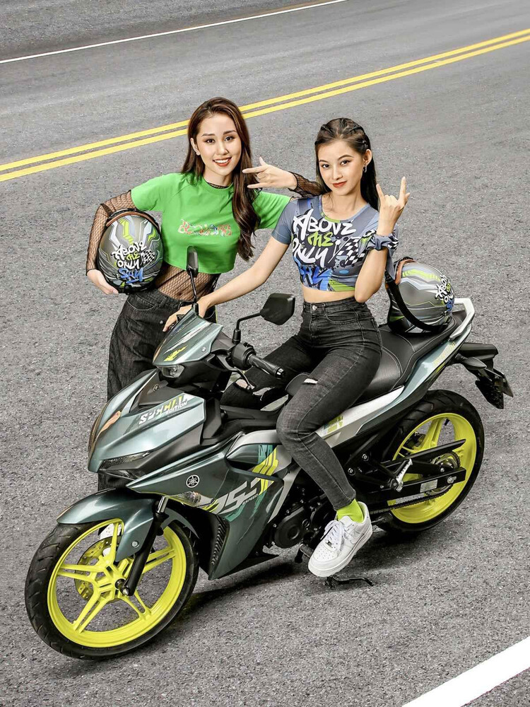 Tín đồ côn tay thích chất đường phố trên Yamaha Exciter 155 mới tin do con tay thich chat duong pho tren yamaha exciter 155 moi