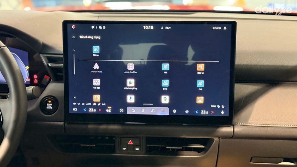 Màn hình cảm ứng trung tâm 15,6 inch tích hợp hệ điều hành Google