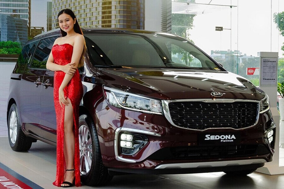 Tổng quan KIA Sedona Tổng quan KIA Sedona
