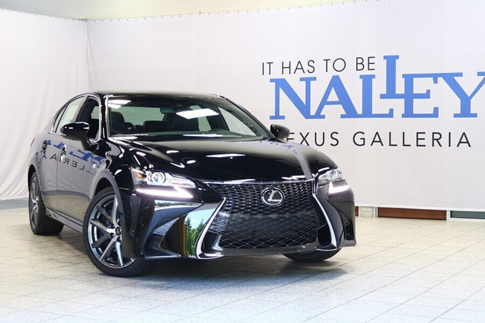 Lexus GS 350 2019 sở hữu phong cách mạnh mẽ Lexus GS 350 sở hữu phong cách mạnh mẽ