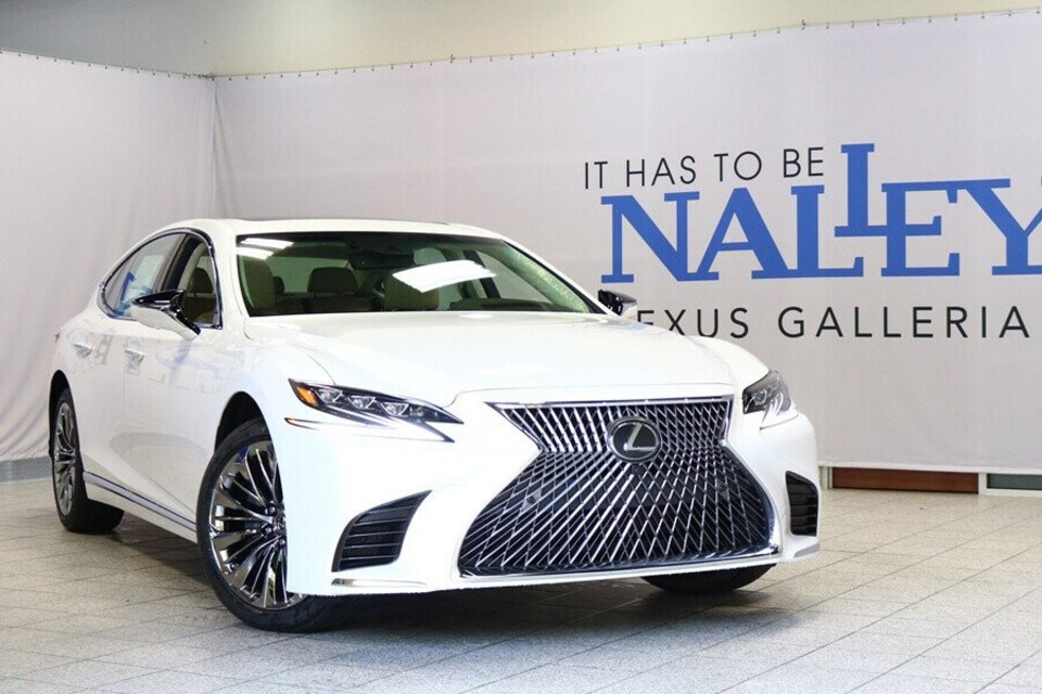 Lexus LS 500 là mẫu xe sedan hạng sang cao cấp nhất Lexus LS 500 là mẫu xe sedan hạng sang cao cấp nhất