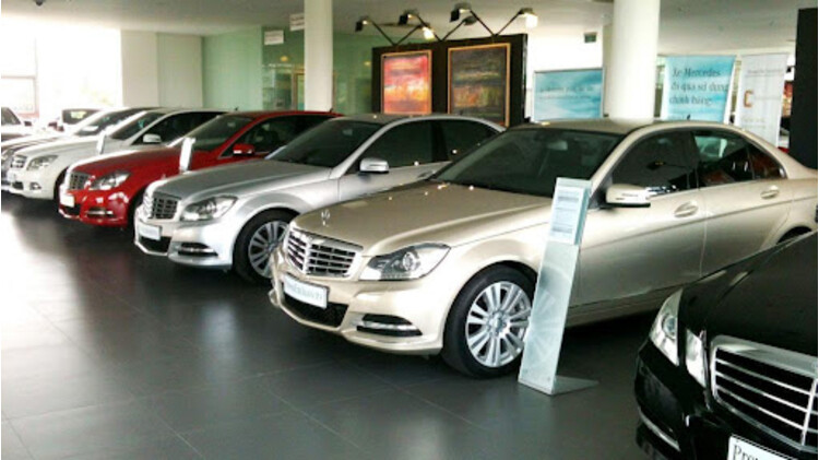 Top ô tô cũ không nên mua dù của người quen với giá rẻ Những chiếc xe hàng đầu nhưng không phải là tốt nhất, mà chỉ mua chúng từ những người bạn biết