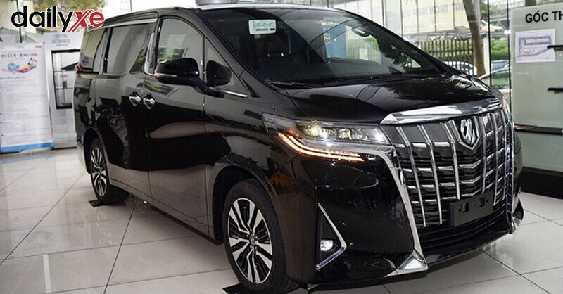 Tổng quan Toyota Alphard Luxury