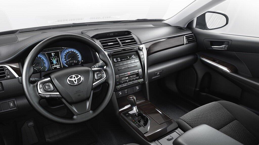 Toyota Camry 2015  Sự lột xác hoàn toàn so với người tiền nhiệm  Ô Tô  Lướt Sài Gòn