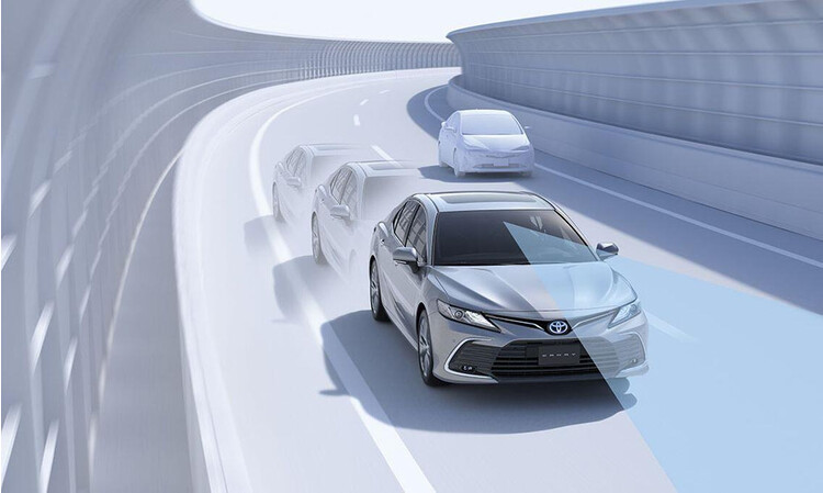 Toyota Camry hoàn toàn mới - trẻ trung hơn, mạnh mẽ hơn, an toàn hơn toyota camry hoan toan moi - tre trung hon, manh me hon, an toan hon