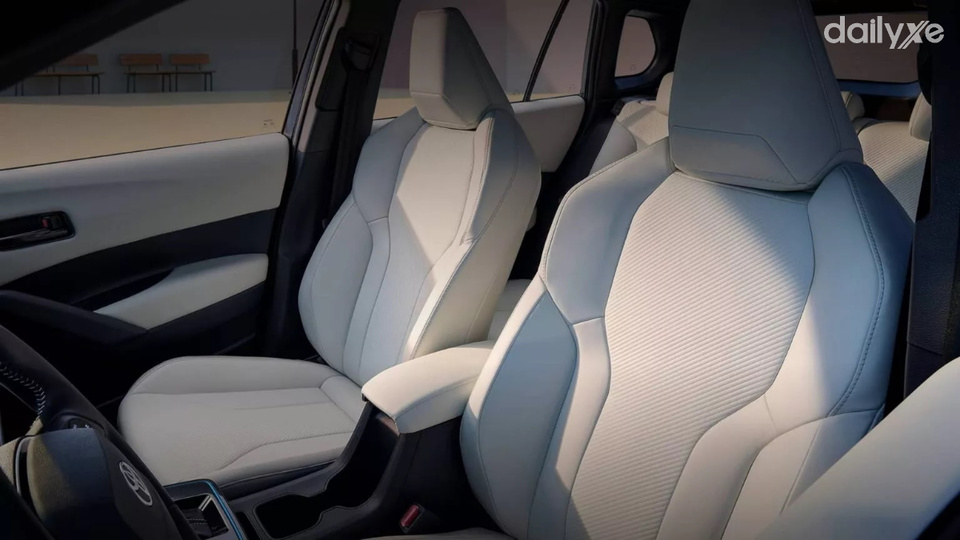 Ghế ngồi thiết kế mới ôm sát lưng