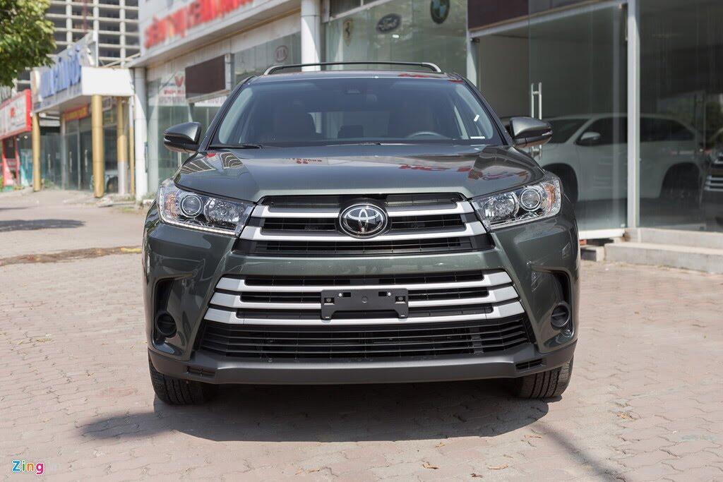Toyota Highlander lên nhiều phụ kiện giá hơn 3 tỷ tại Việt Nam - Hình 15