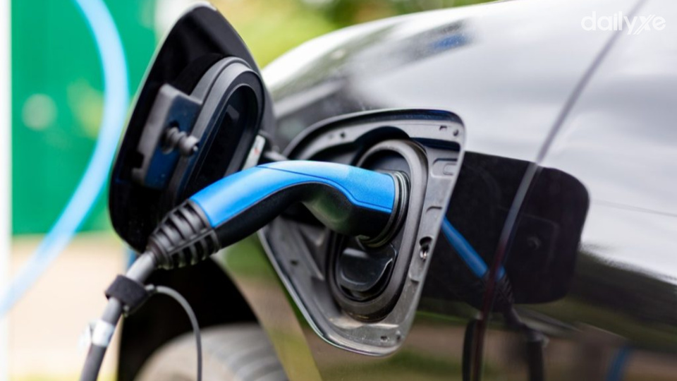 pin có thể sạc 12 phút cho quãng đường 800 km, mở ra triển vọng lớn cho ngành xe điện
