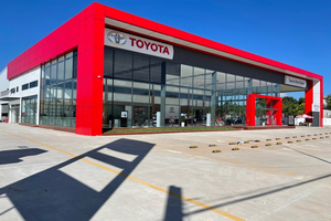 Toyota Việt Nam ra mắt Toyota Bình Phước