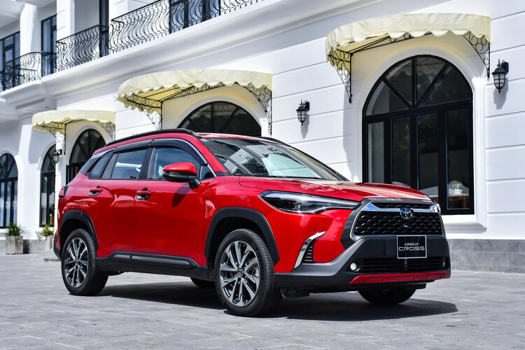 Toyota vượt qua Hyundai để trở thành hãng xe bán chạy nhất năm 2021 toyota vuot qua hyundai de tro thanh hang xe ban chay nhat nam 2021