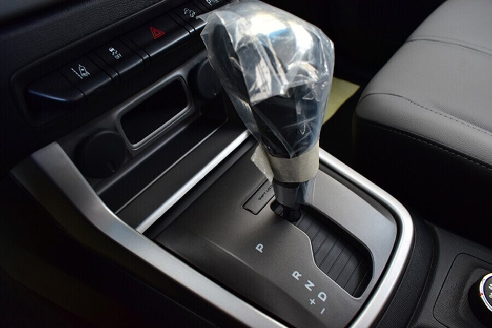 Hộp số tự động 6 cấp hiện đại và đẳng cấp, tiết kiệm nhiên liệu Hộp số tự động 6 cấp hiện đại và đẳng cấp, tiết kiệm nhiên liệu