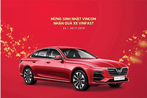 Vincom tặng xe VinFast Lux A2.0 trị giá hơn 1 tỷ đồng mừng 15 năm thành lập