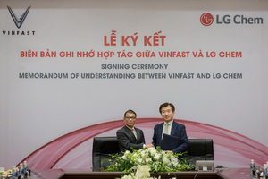 VinFast bắt tay với LG Chem sản xuất pin tiêu chuẩn quốc tế cho xe điện Việt