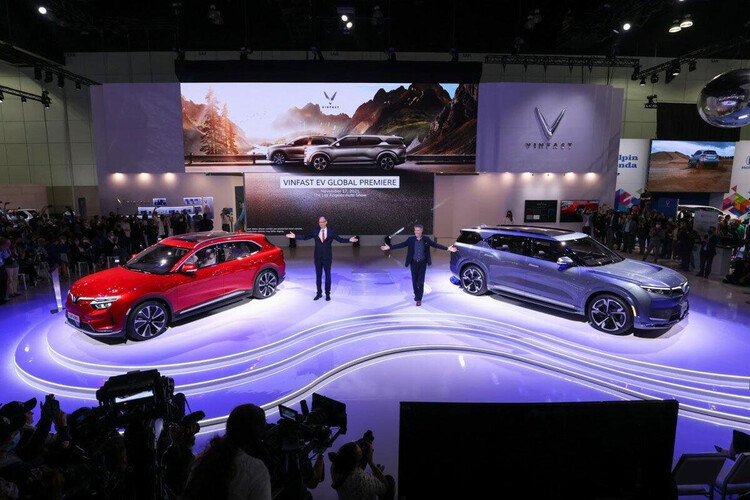 VinFast nhận đặt hàng xe VF e35, VF e36 tại Triển lãm CES 2022 vinfast nhan dat hang xe vf e35, vf e36 tai trien lam ces 2022