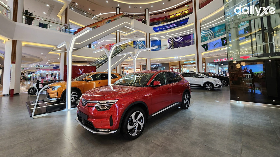 Phòng trưng bày khang trang