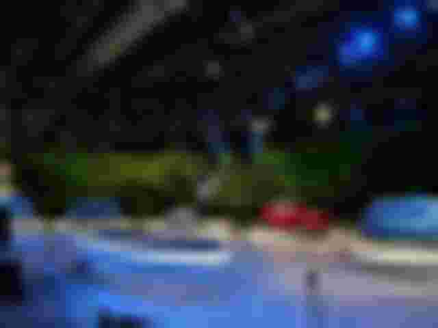 vinfast xac lap ky luc voi gan 12.000 don dat vf8 va vf9 chi trong 6 gio dong ho