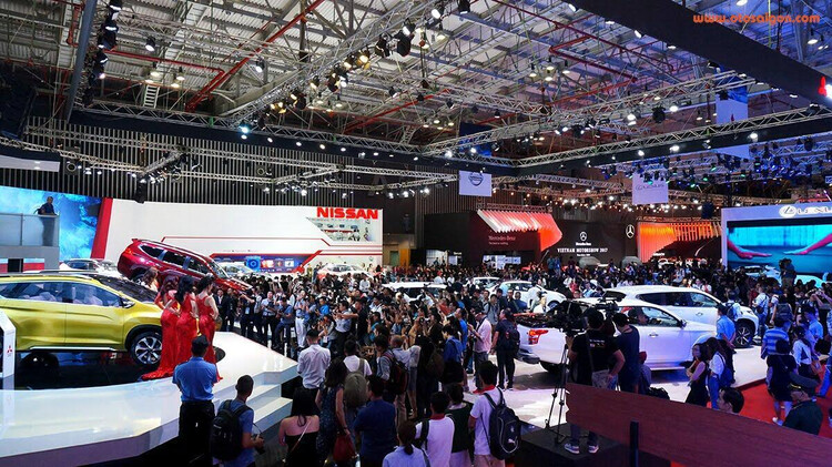 [VMS 2017]    150.000 lượt khách tham quan Vietnam Motor Show - Ảnh 7