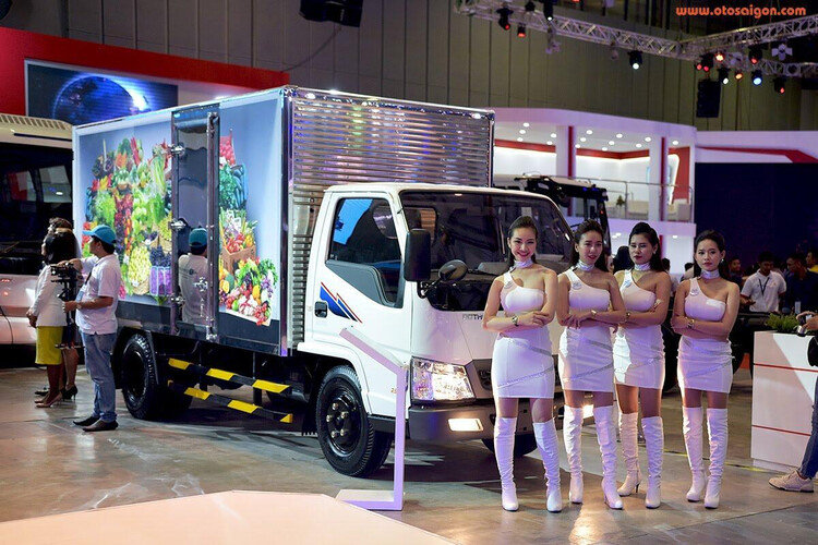 [VMS 2017]    150.000 lượt khách tham quan Vietnam Motor Show - Hình 6