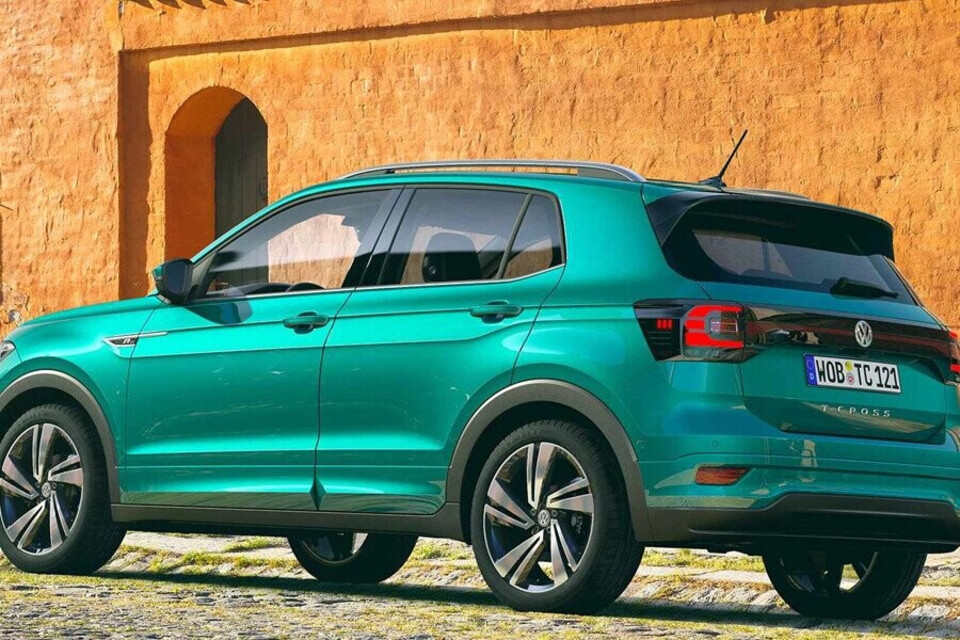 Đuôi xe thiết kế nổi bật Đuôi xe thiết kế nổi bật