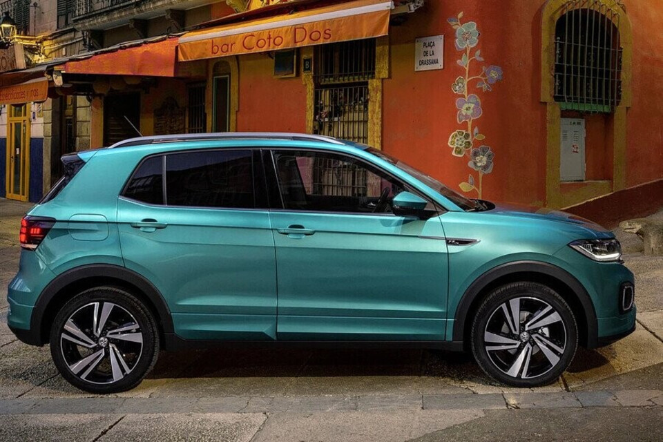 Thân xe thiết kế thể thao Thân xe thiết kế thể thao