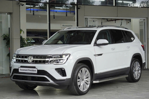 Volkswagen Teramont President (Máy xăng)