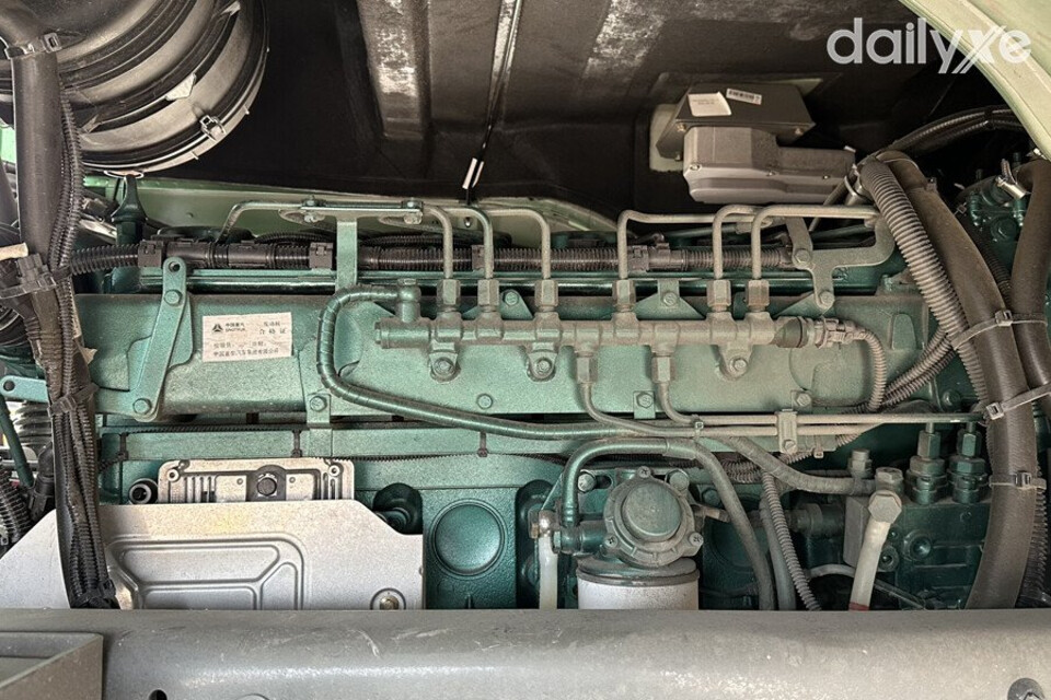 Xe tải ben Howo trang bị động cơ Diesel vận hành bền bỉ