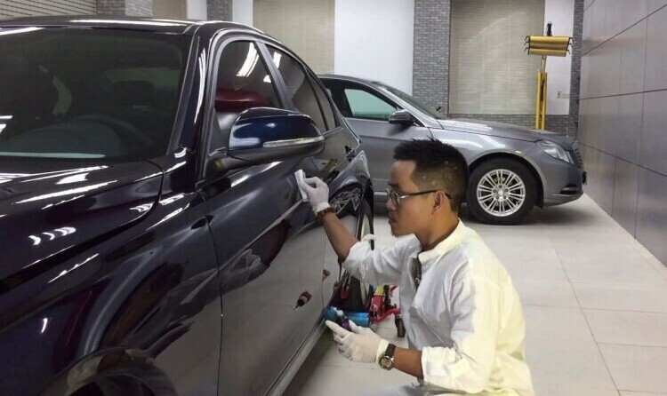 Đưa xe đến gara uy tín nếu bị trầy xước nghiêm trọng Đưa xe đến gara uy tín nếu bị trầy xước nghiêm trọng