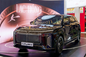 Xe chống đạn VinFast Lạc Hồng 900 LX chính thức xuất hiện, bàn giao cho Bộ Ngoại Giao