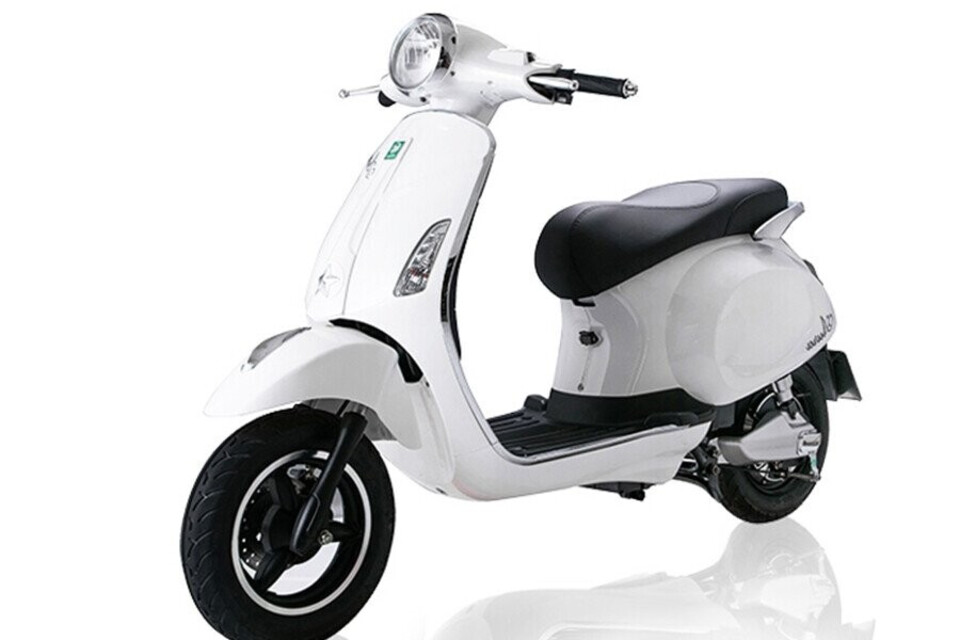 Xe máy điện Pega Aura 9