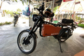 Xe máy điện Dat Bike độ phong cách tracker