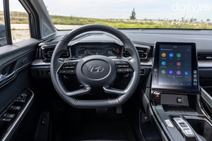 Xe ô tô bị khóa vô lăng: Nguyên nhân và cách khắc phục đơn giản