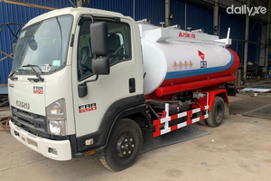 Xe Bồn Chở Xăng Dầu Isuzu FRR90HE4 6.7 Tấn 9 Khối Xe Bồn Chở Xăng Dầu Isuzu FRR90HE4 6.7 Tấn 9 Khối