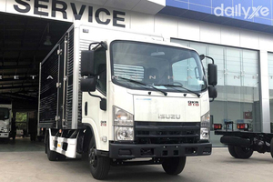 Xe Tải Isuzu QLR77FE4 2.4 Tấn Thùng Kín Xe Tải Isuzu QLR77FE4 2.4 Tấn Thùng Kín