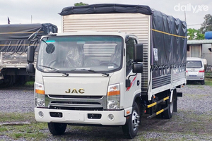 Xe Tải Jac N500 4.9 Tấn Thùng Mui Bạt