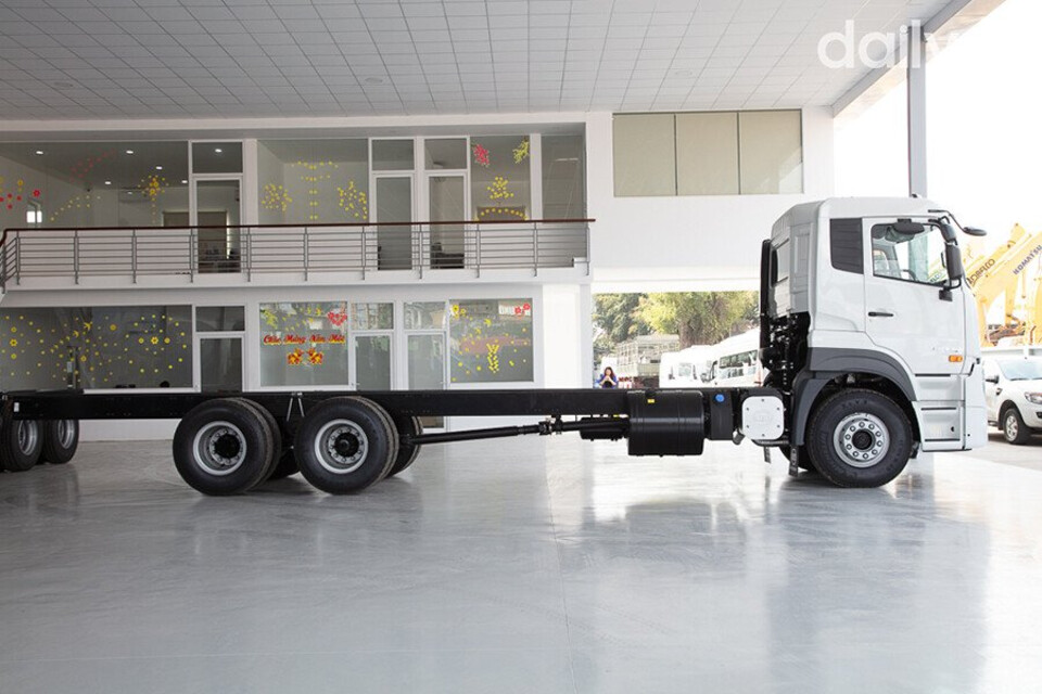 Xe tải Quester sử dụng khung xe công nghệ bảo vệ chống ăn mòn tốt nhất