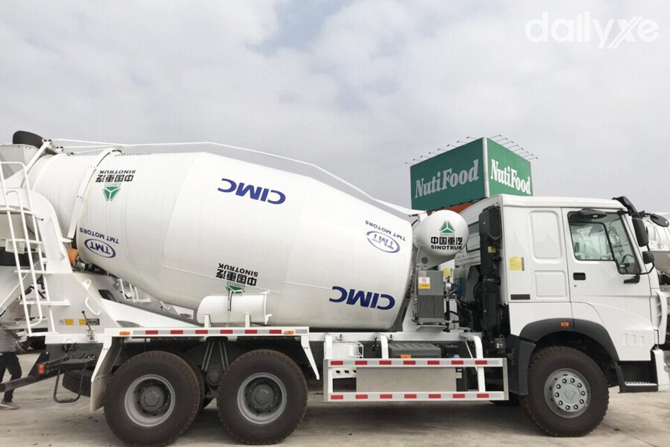 Trang bị thùng trộn bê tông