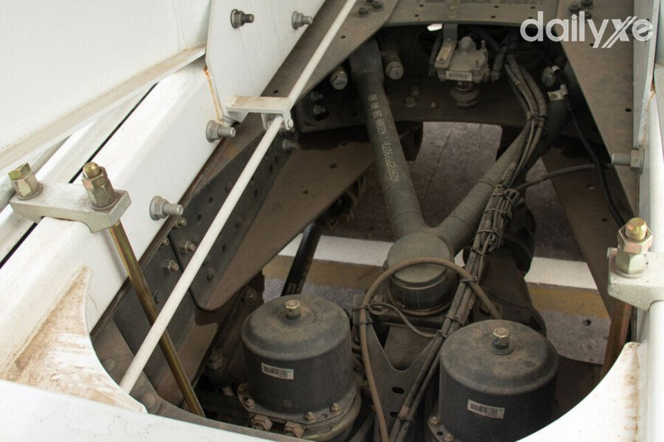 Hệ thống khung gầm chắc chắn chịu tải cao