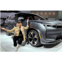 Xem Supercar Bondie Review cặp đôi VinFasr VF tại Los Angeles Auto Show