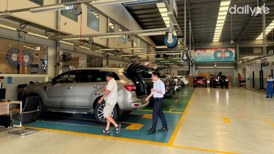 Xưởng dịch vụ của đại lý Bình Thuận Ford