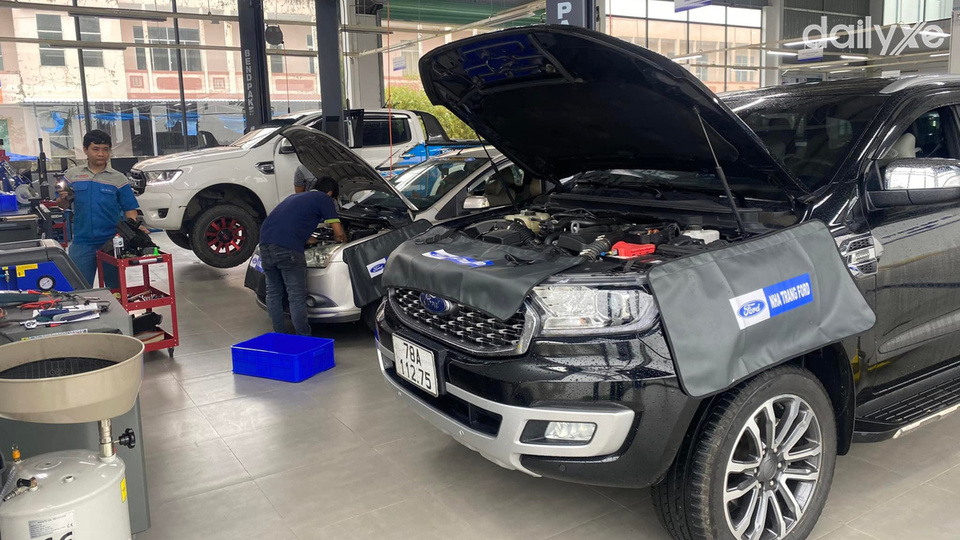 Xưởng dịch vụ của đại lý Ford Nha Trang