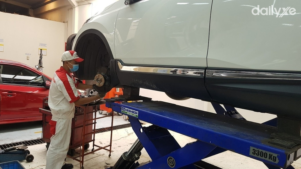 Xưởng dịch vụ của showroom Honda Ôtô Quận 11