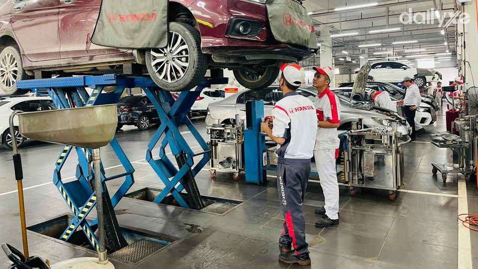 Xưởng dịch cụ tại đại lý xe Honda Ôtô Lạng Sơn