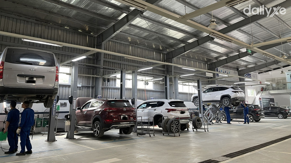 Xưởng dịch vụ của showroom Hyundai Lê Trọng Tấn