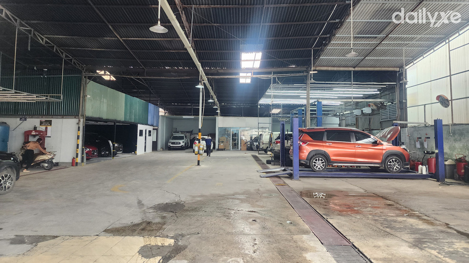 Xưởng dịch vụ tại Isuzu Nisu